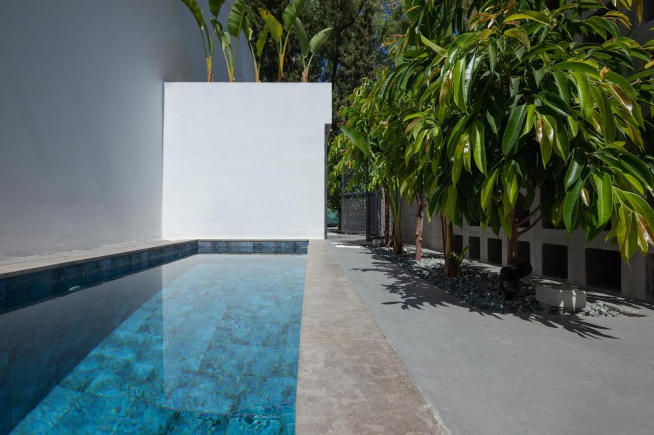 Adrop Pool Suites Paphos Exteriör bild