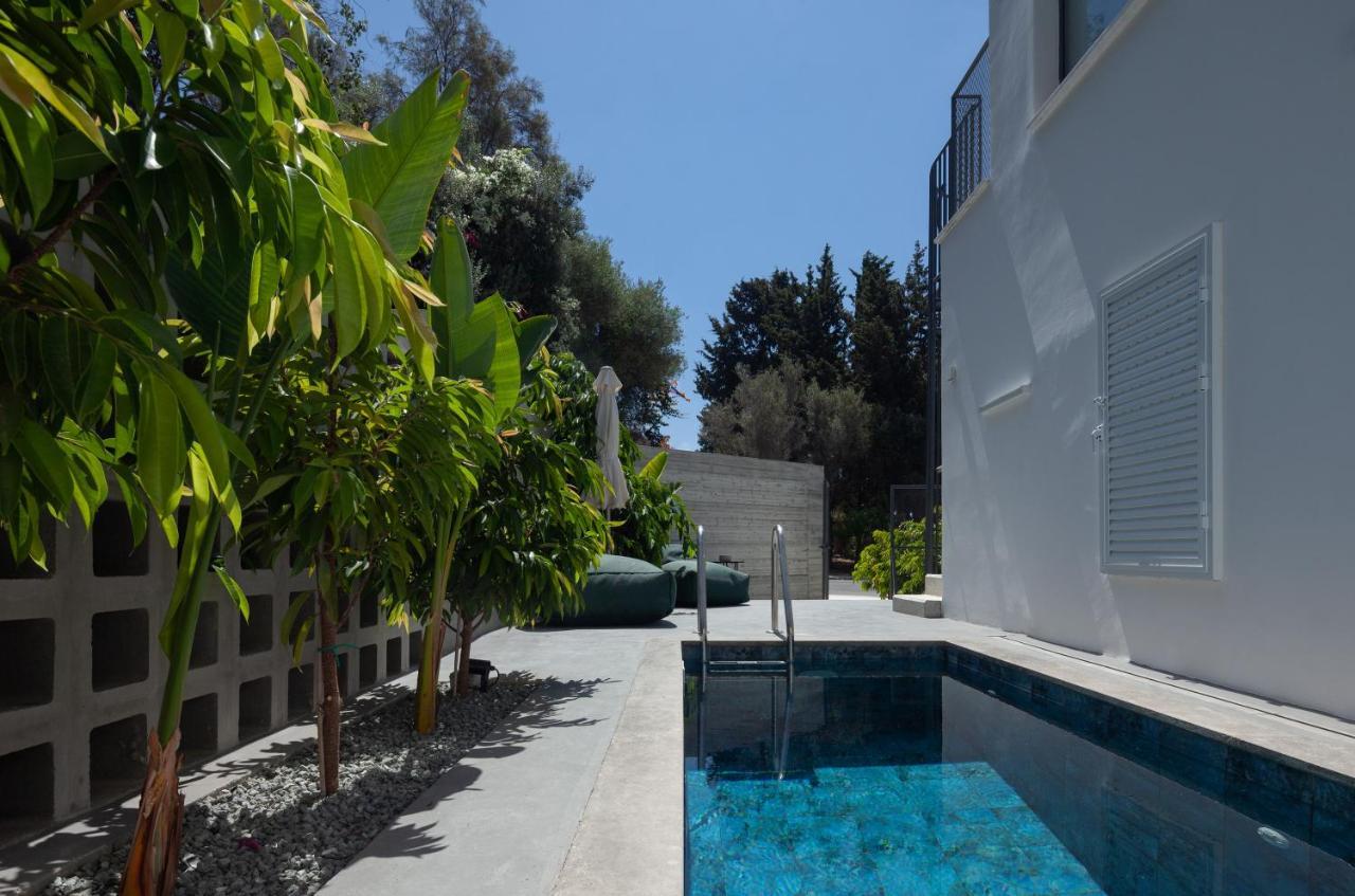 Adrop Pool Suites Paphos Exteriör bild